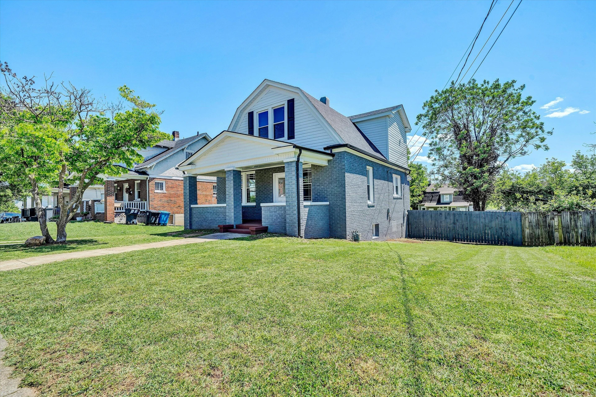 2416 Staunton AVE - Photo 4