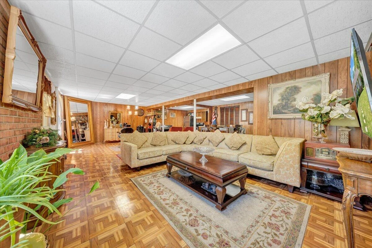 4434 Rosecrest RD - Photo 33