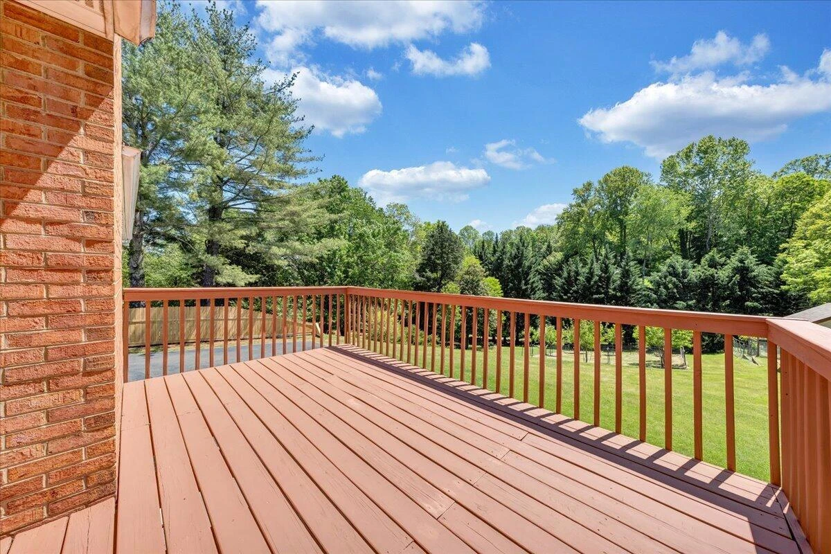 4434 Rosecrest RD - Photo 36