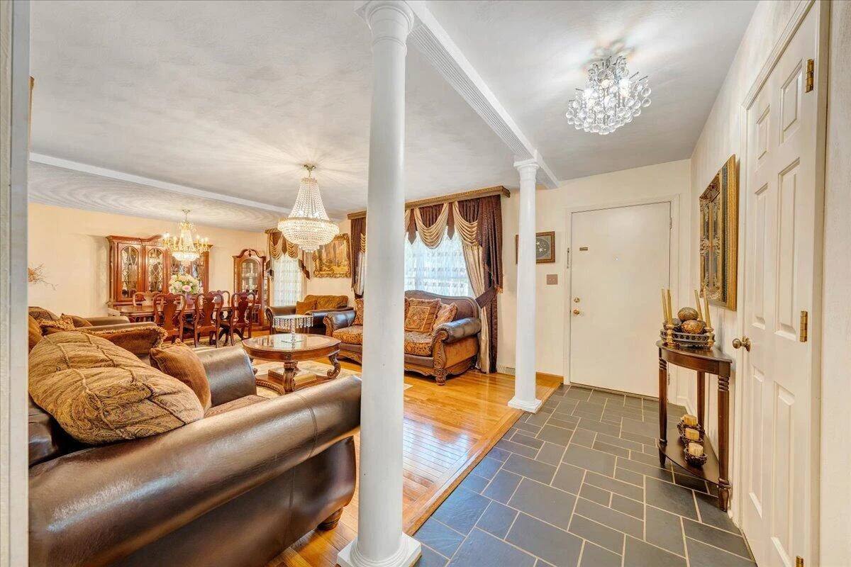 4434 Rosecrest RD - Photo 7