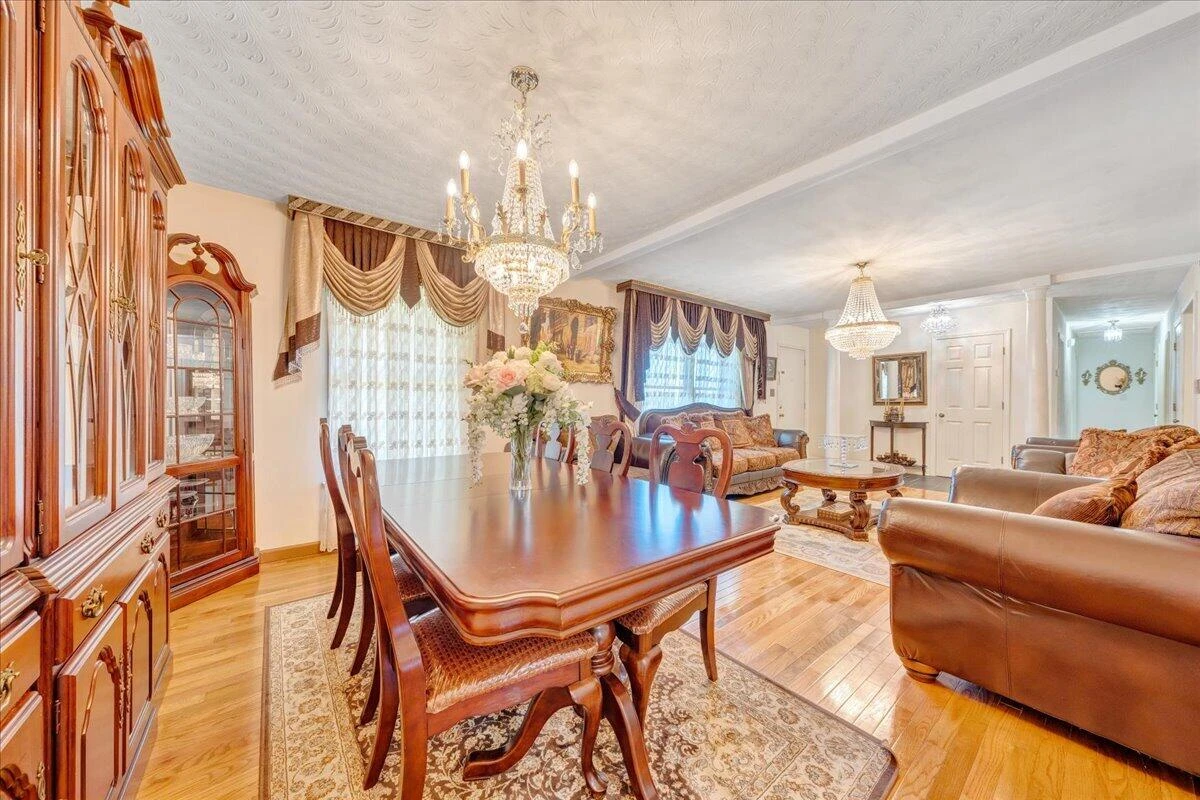 4434 Rosecrest RD - Photo 10