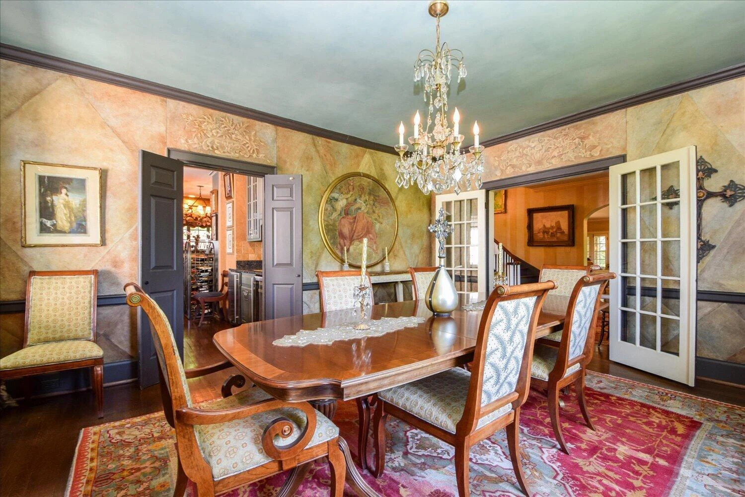 2412 Robin Hood RD - Photo 16