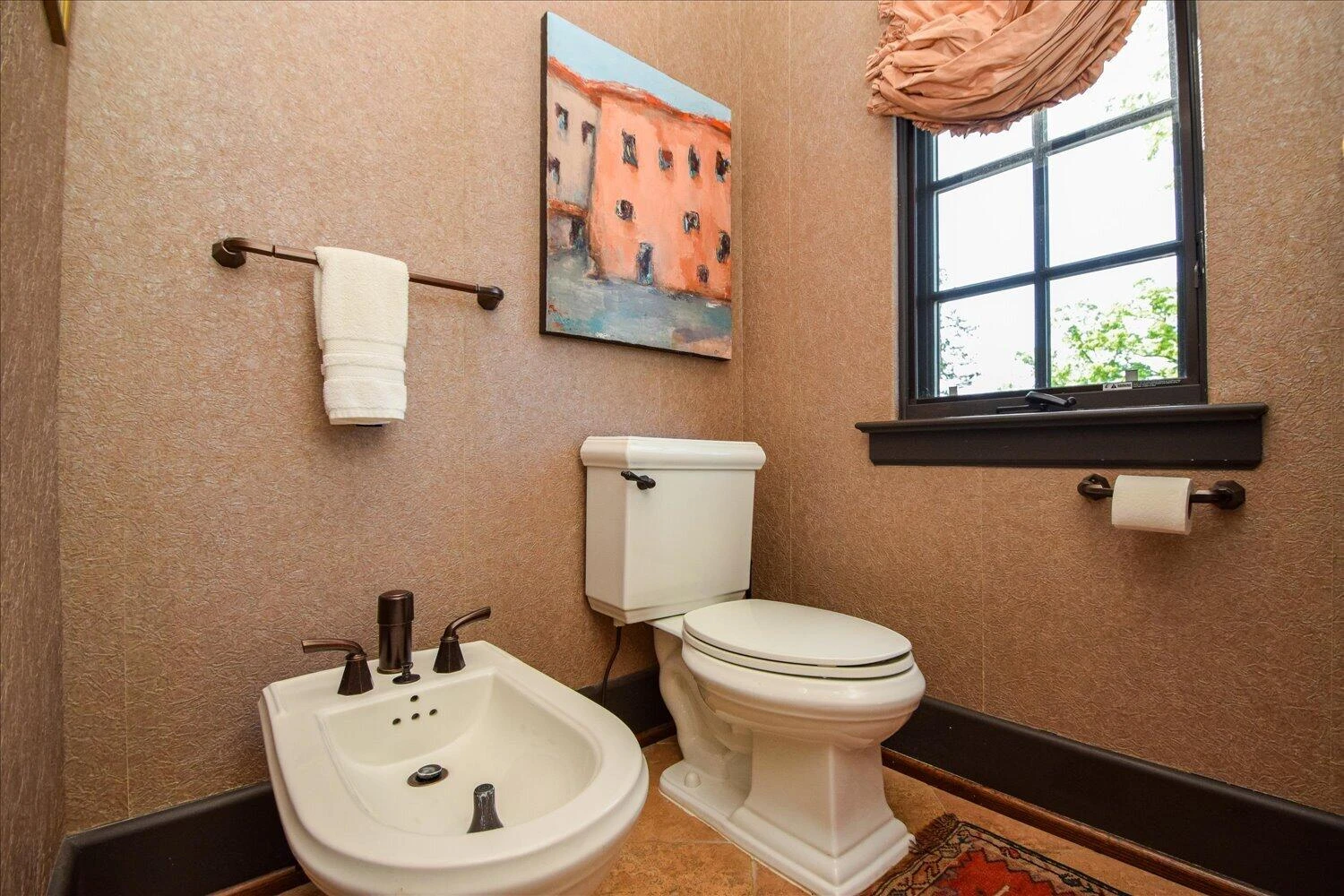 2412 Robin Hood RD - Photo 27