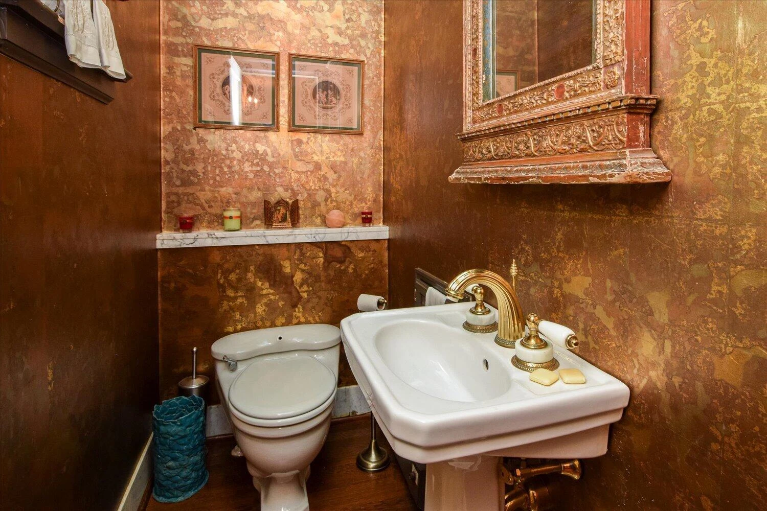 2412 Robin Hood RD - Photo 30