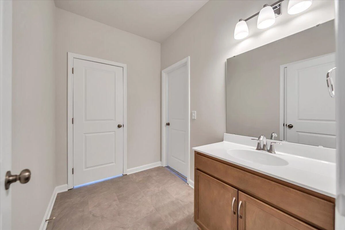 7401 King's Pointe DR - Photo 27
