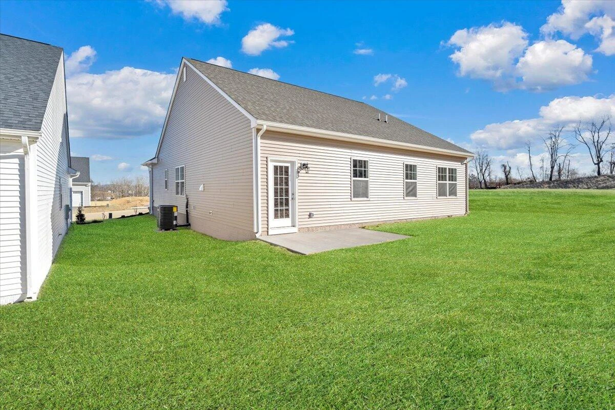 7401 King's Pointe DR - Photo 35