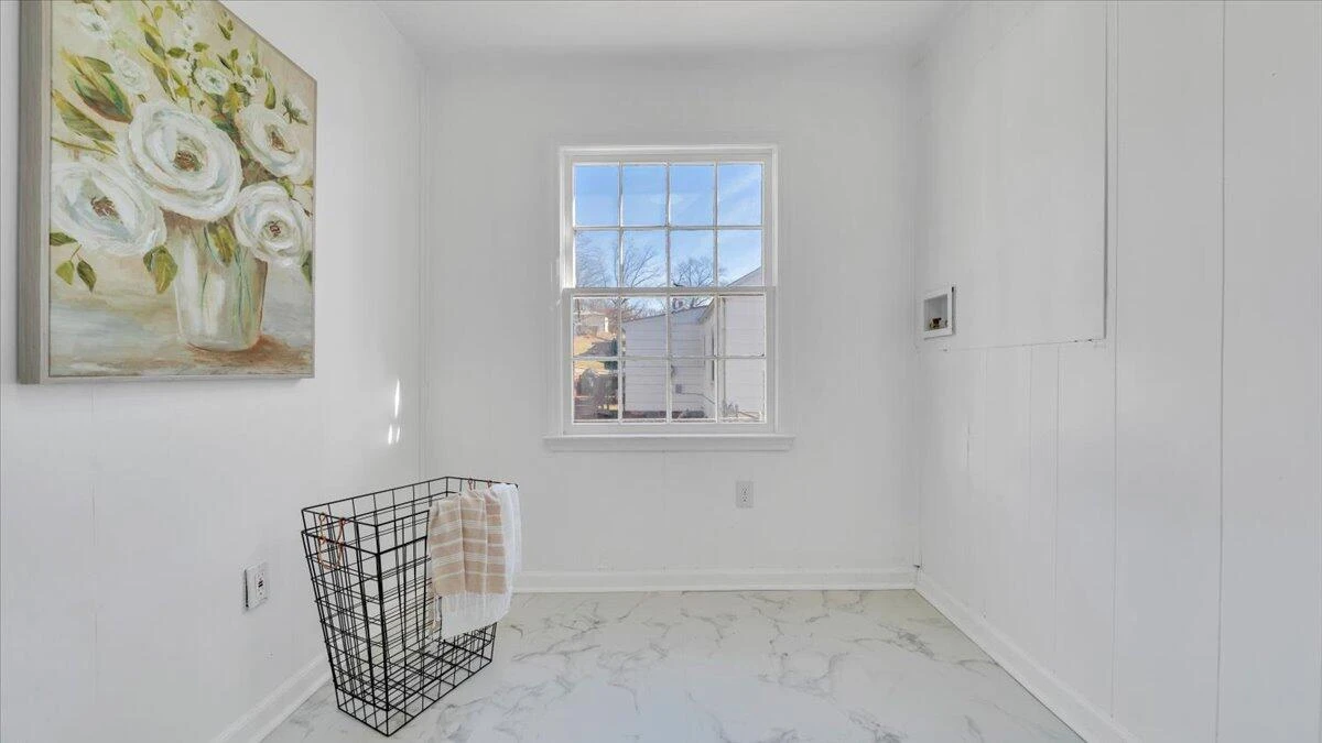1511 Hanover AVE - Photo 12