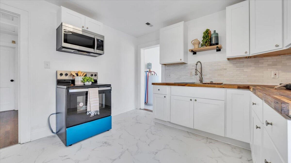 1511 Hanover AVE - Photo 15