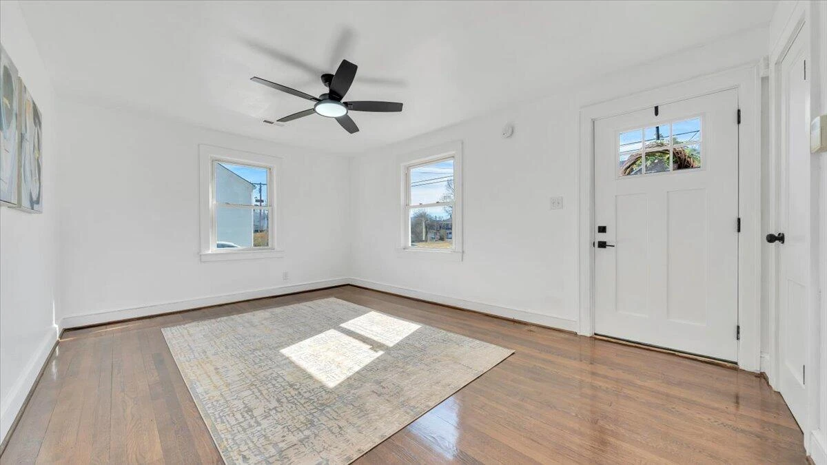 1511 Hanover AVE - Photo 17