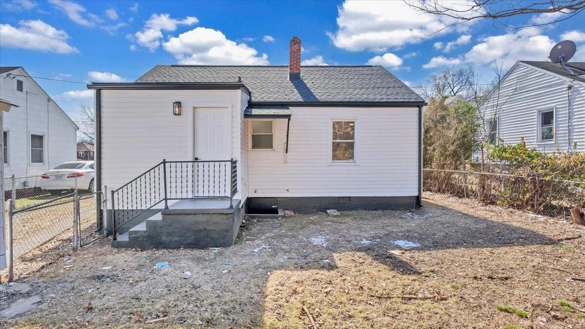 1511 Hanover AVE - Photo 22