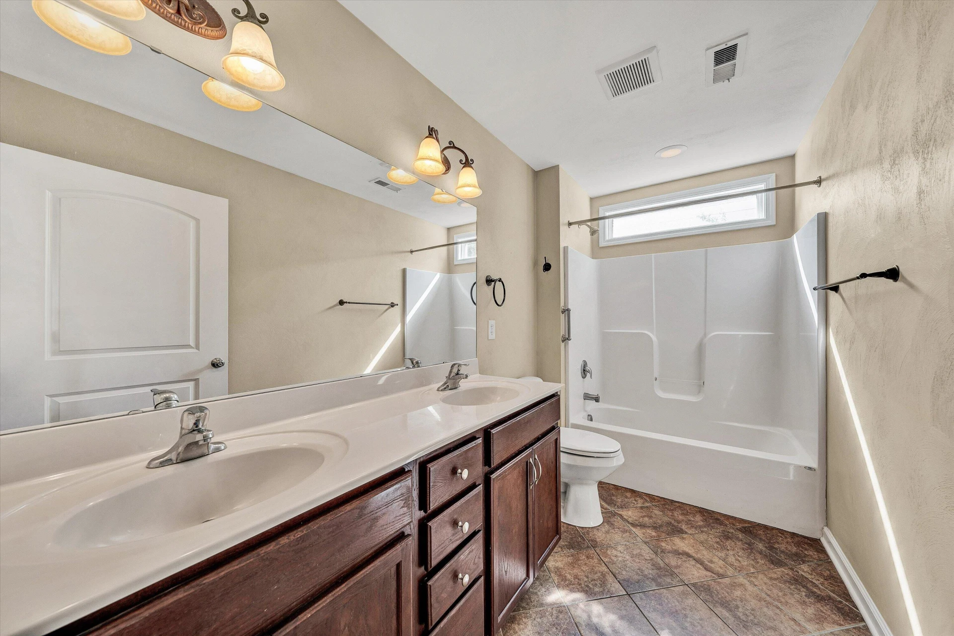 1203 Missouri AVE - Photo 18