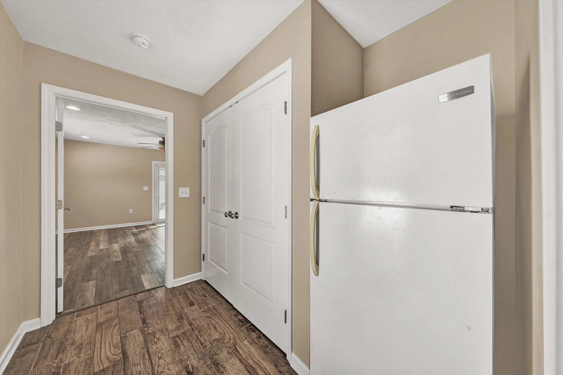 1203 Missouri AVE - Photo 21