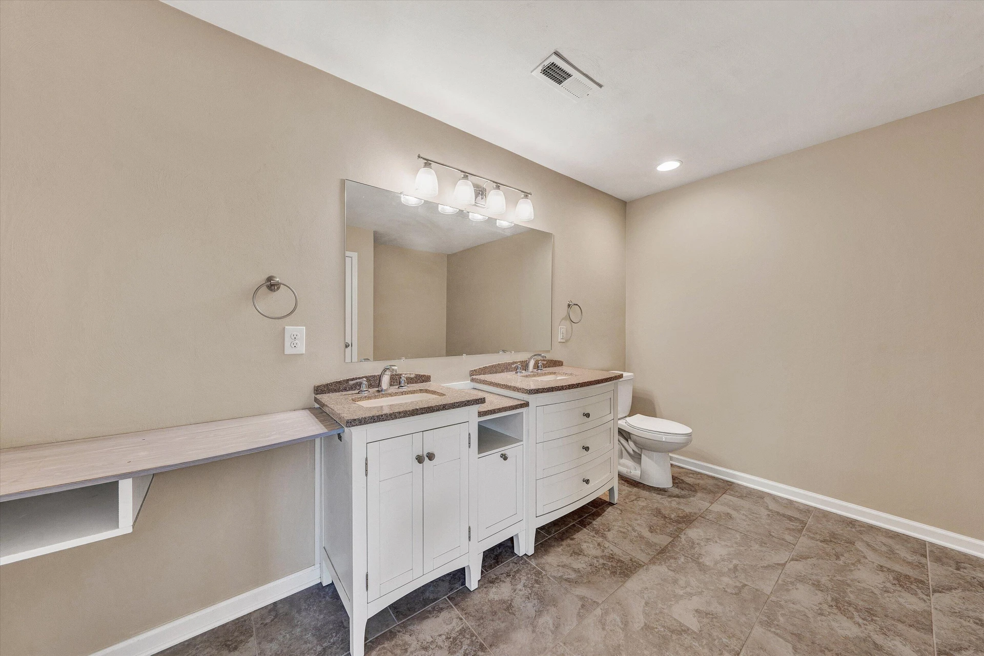 1203 Missouri AVE - Photo 25