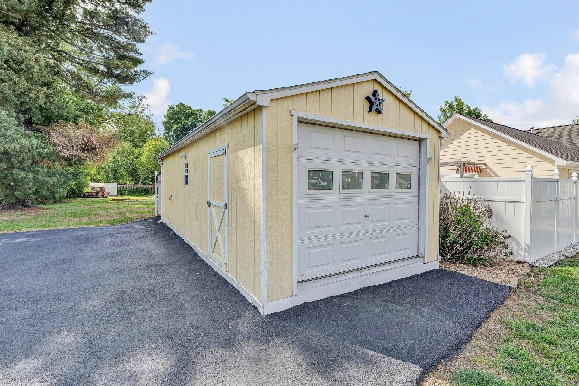 1203 Missouri AVE - Photo 35
