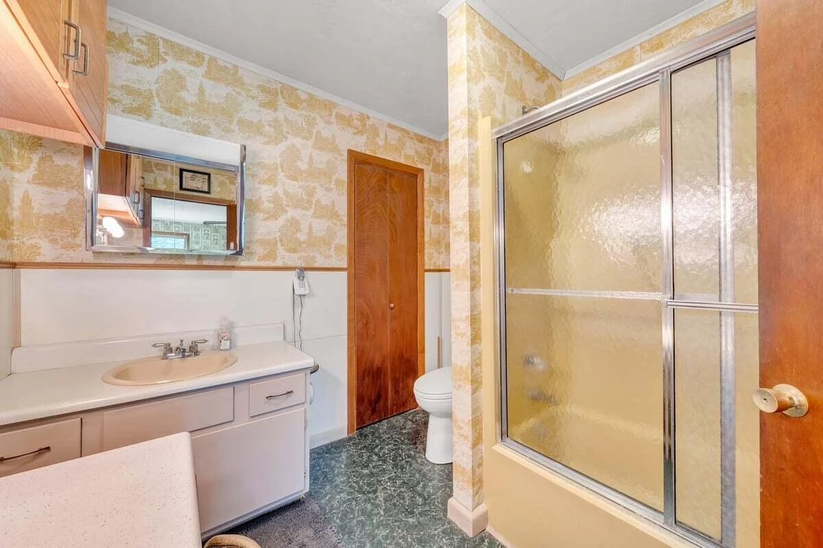 93 Forest AVE - Photo 15