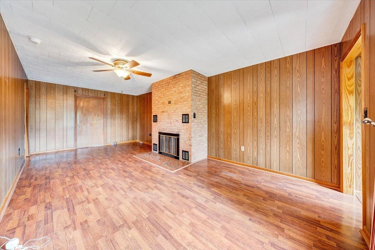 93 Forest AVE - Photo 17