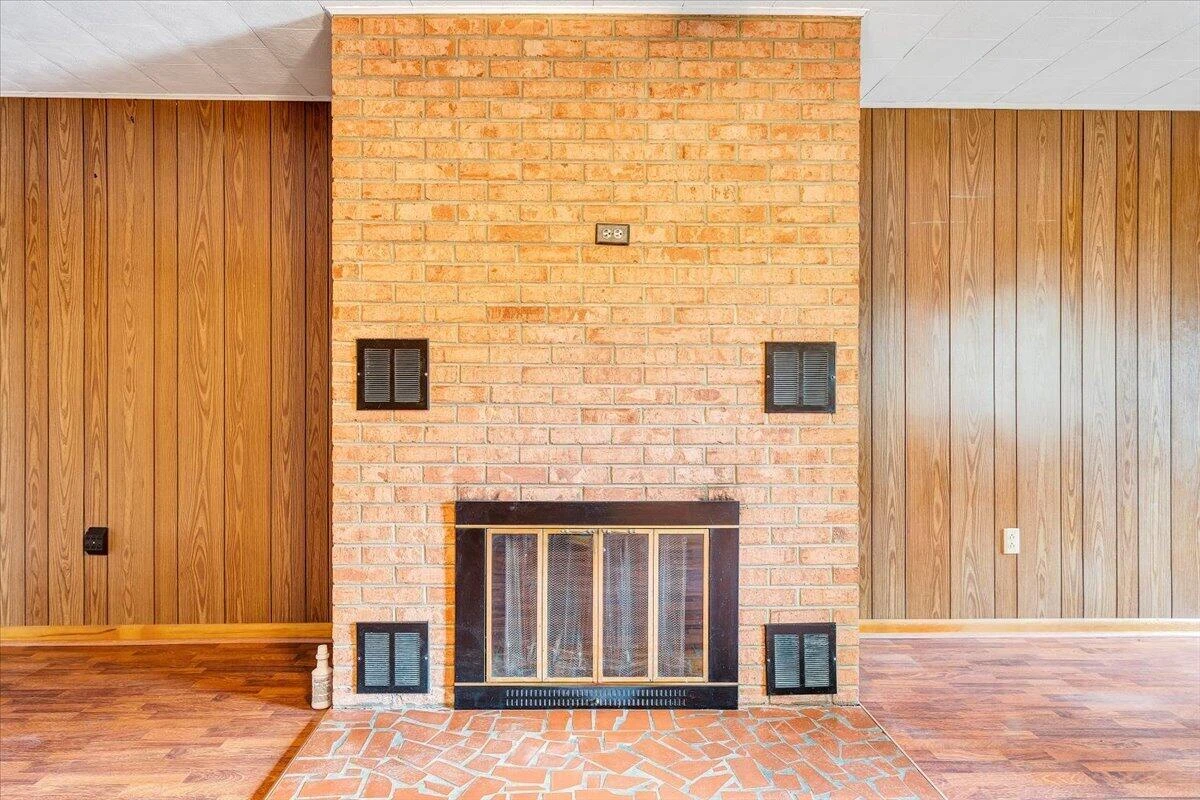 93 Forest AVE - Photo 18