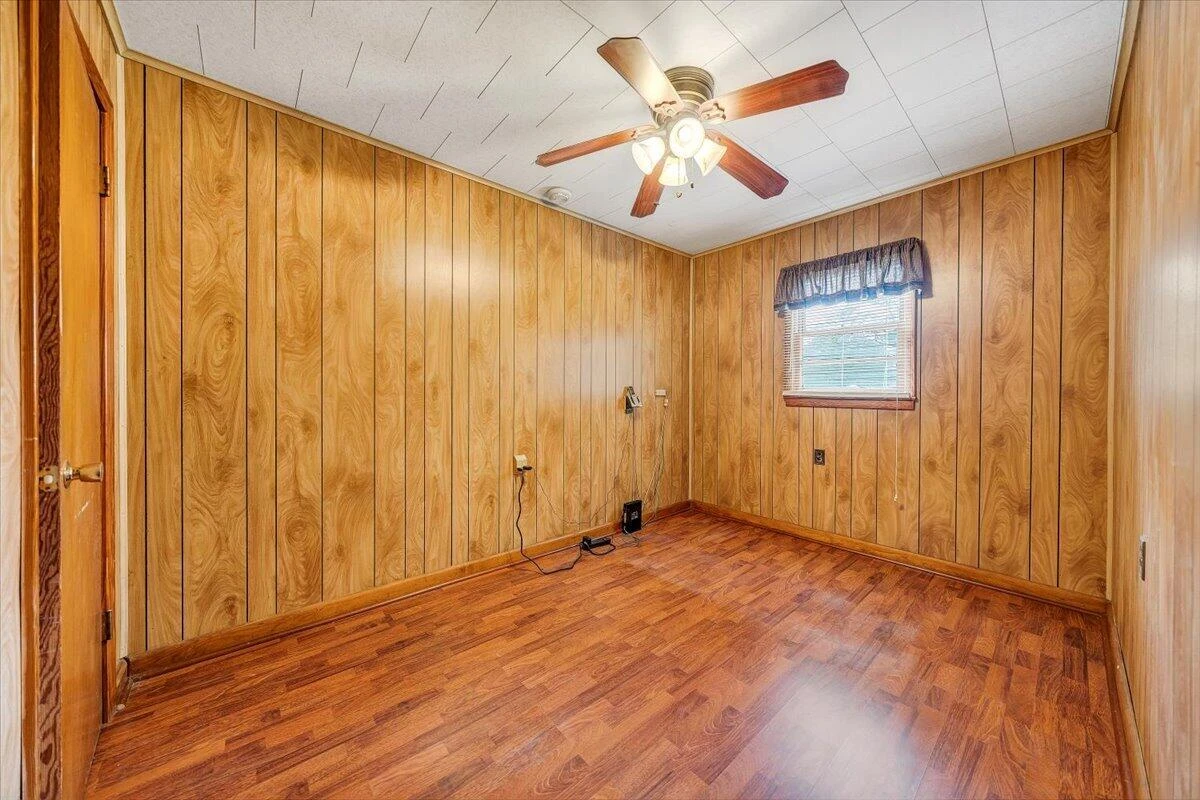 93 Forest AVE - Photo 28