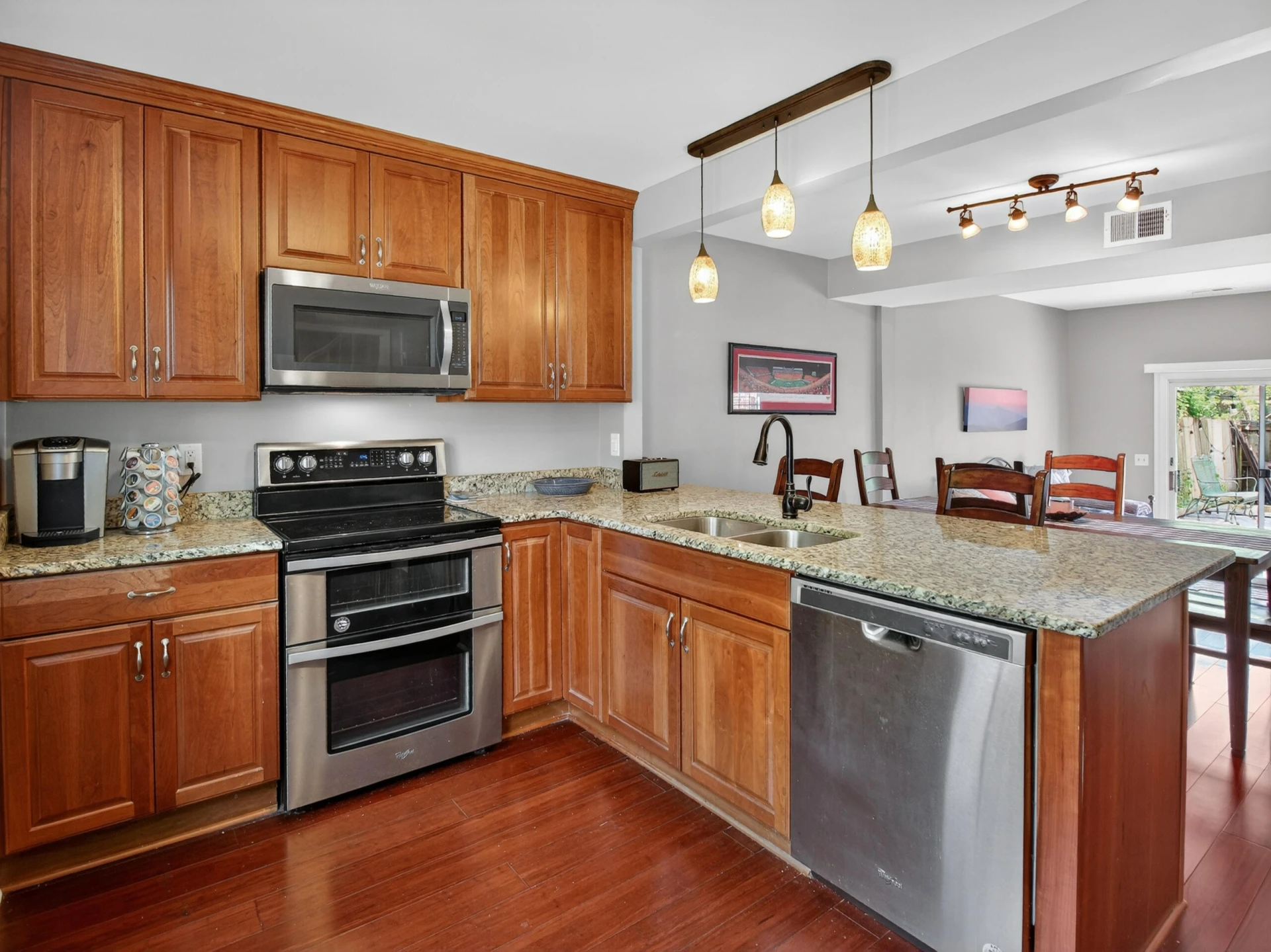 120 Camelot CT - Photo 14