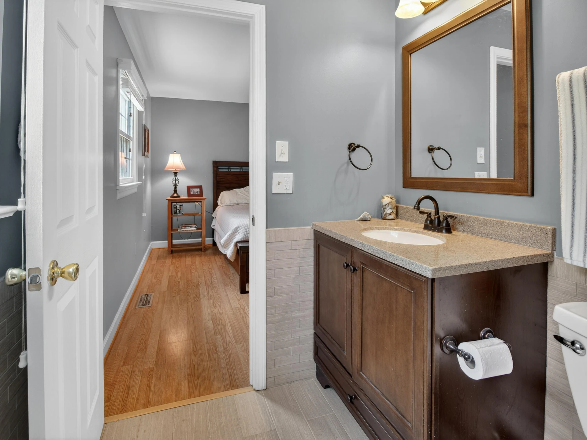 120 Camelot CT - Photo 23