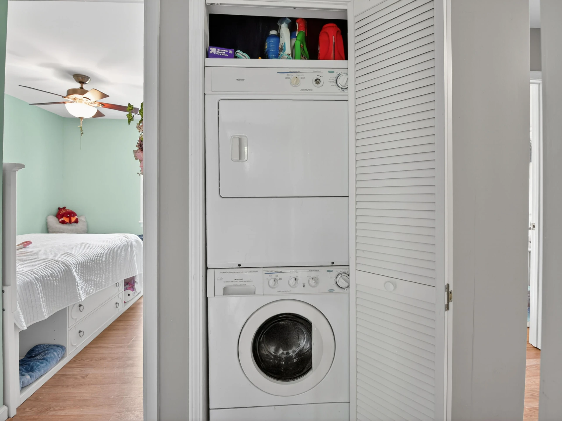 120 Camelot CT - Photo 27