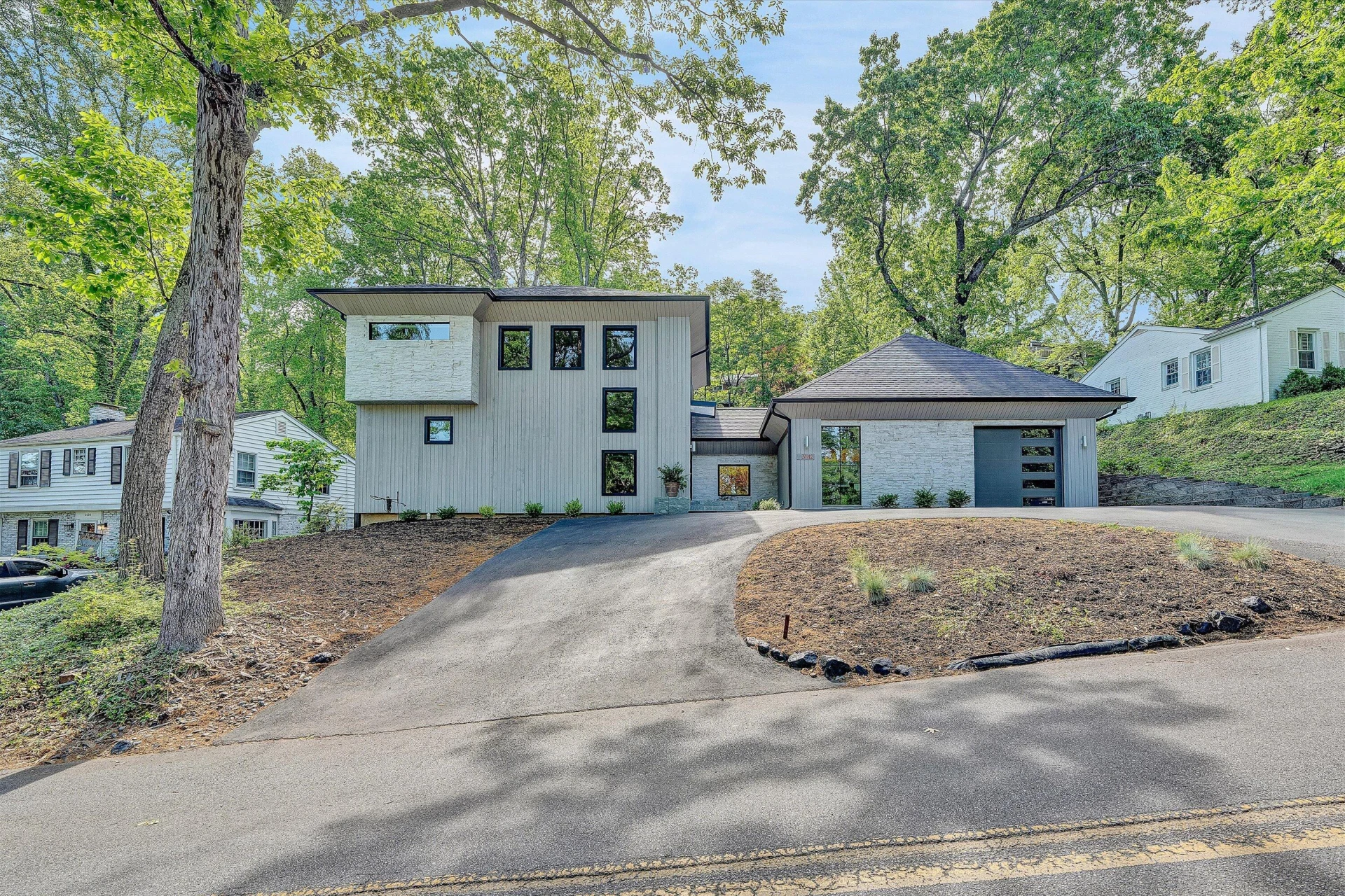 3142 Ridge RD - Photo 3