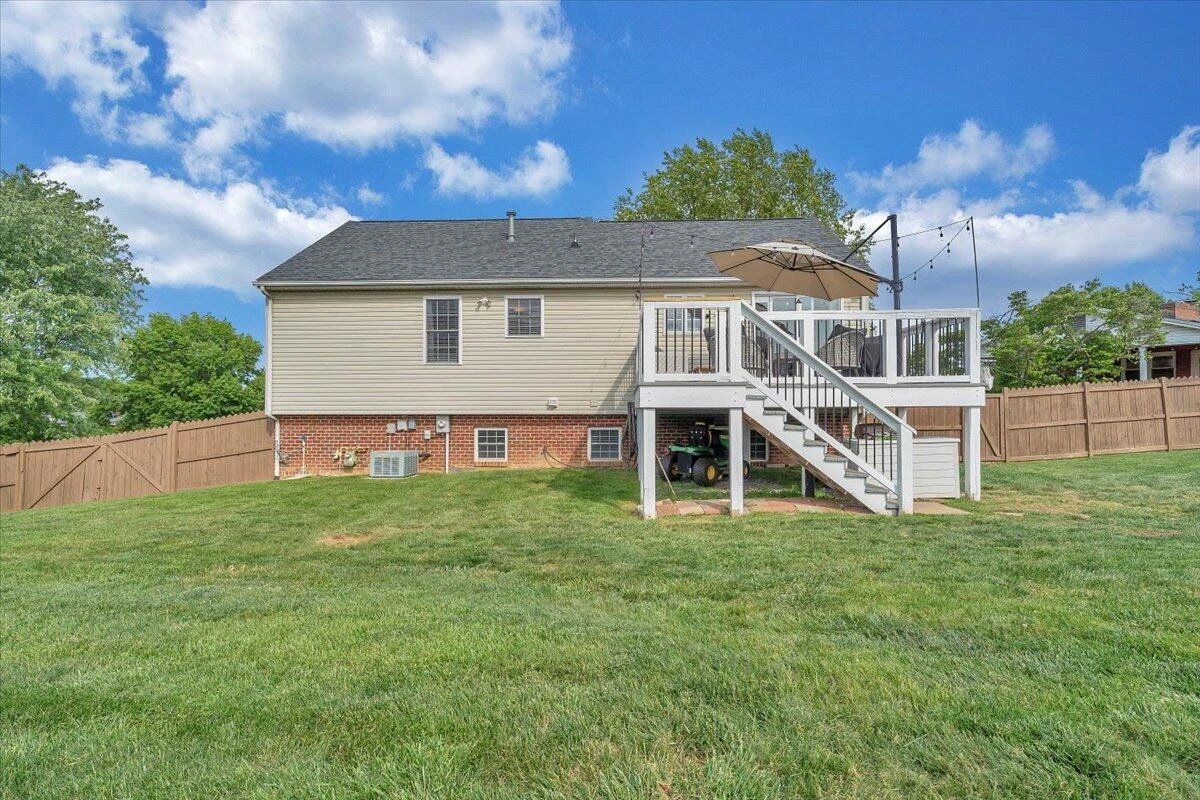 439 Howard DR - Photo 43