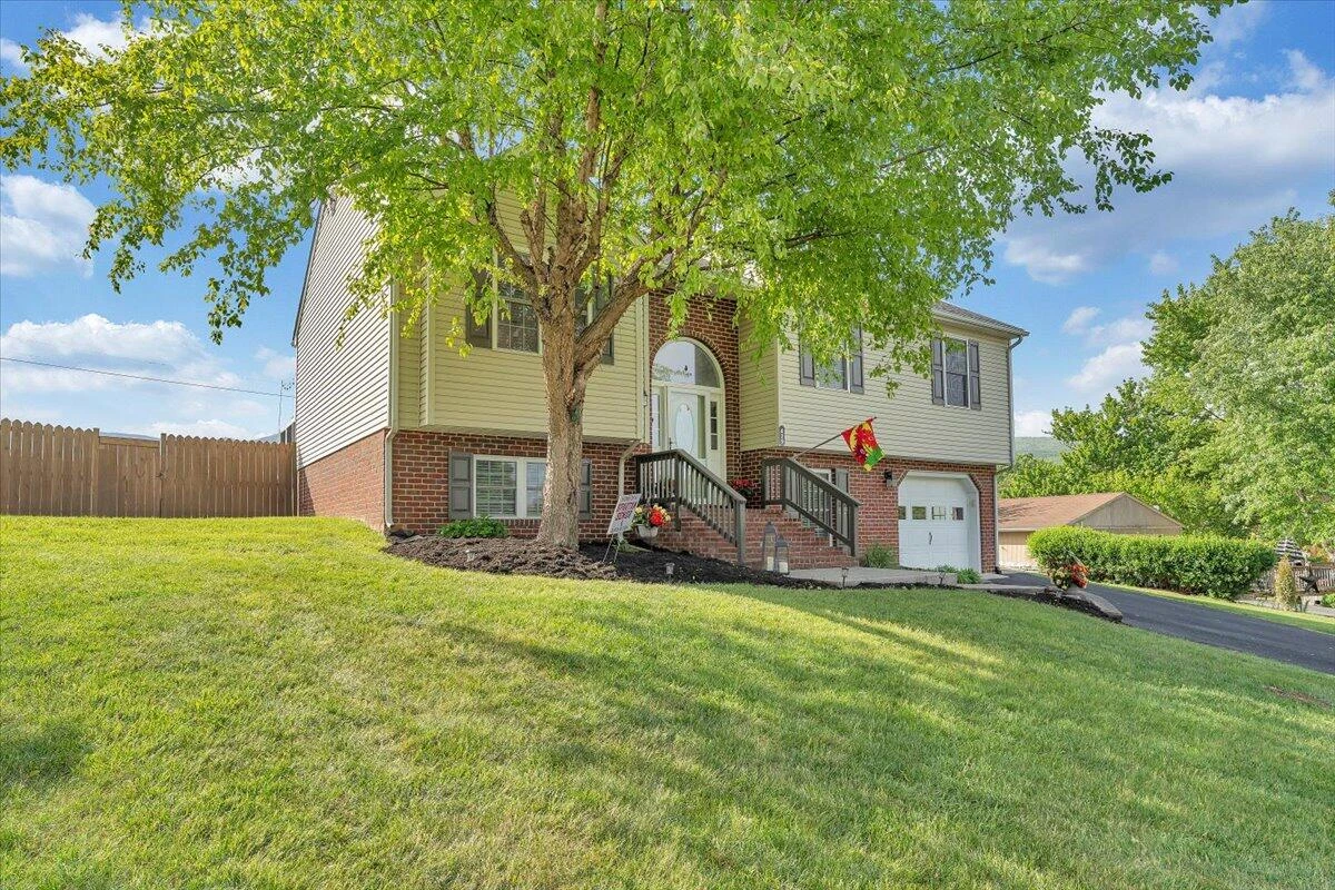 439 Howard DR - Photo 47