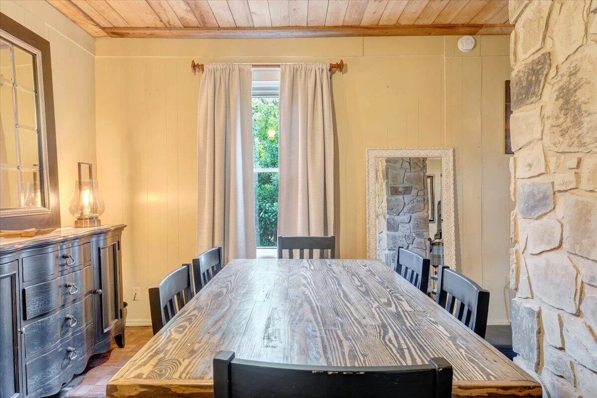 1524 Tazewell AVE - Photo 17