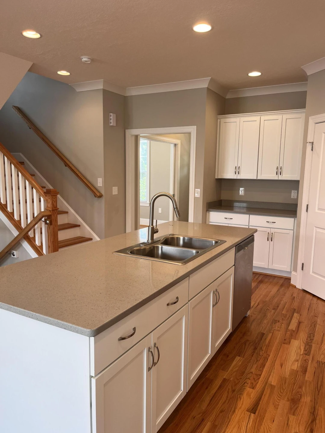3602 Colonial Green CIR - Photo 4