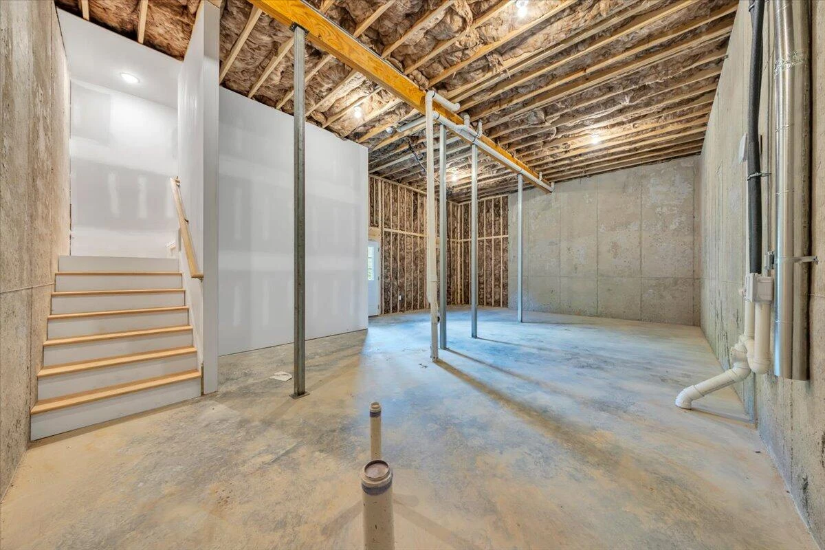 4626 Autumn LN - Photo 17