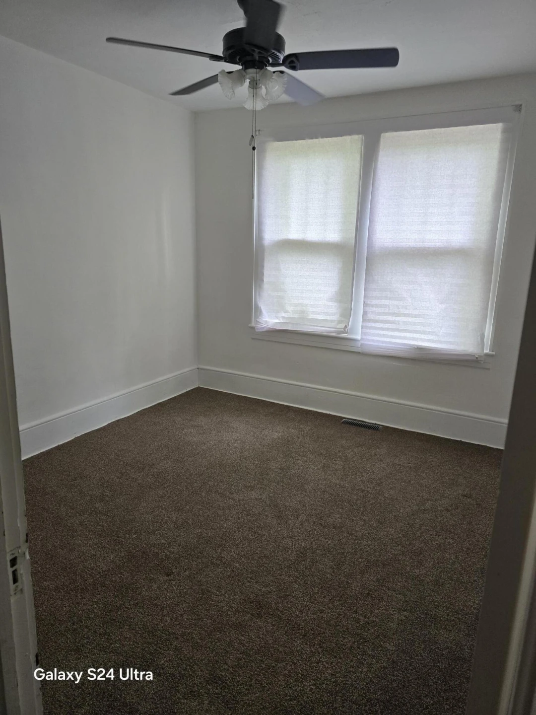 113 Princeton CIR - Photo 5