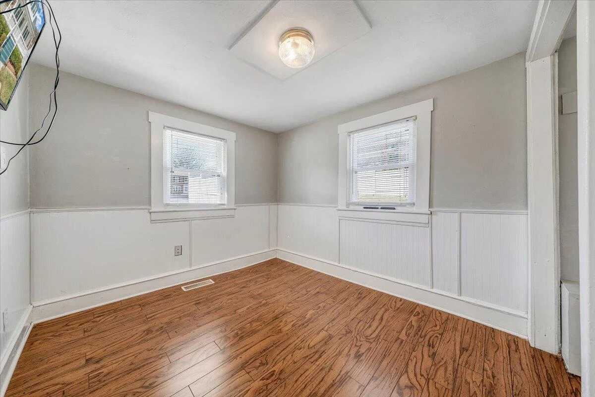 2725 Garden City BLVD - Photo 23