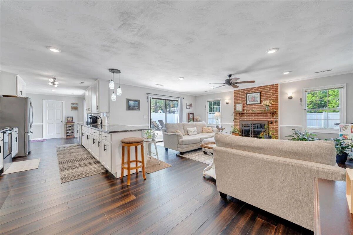 1721 Mill Pond DR - Photo 15