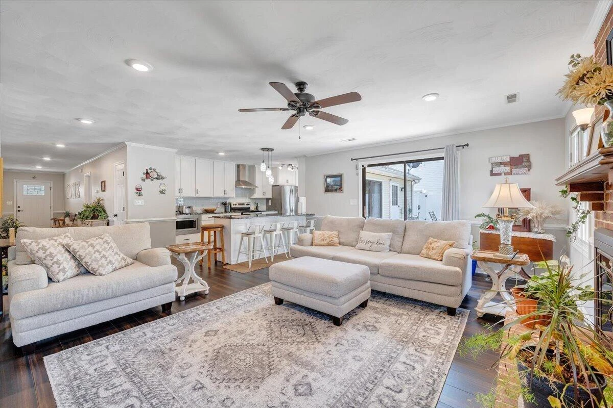 1721 Mill Pond DR - Photo 18