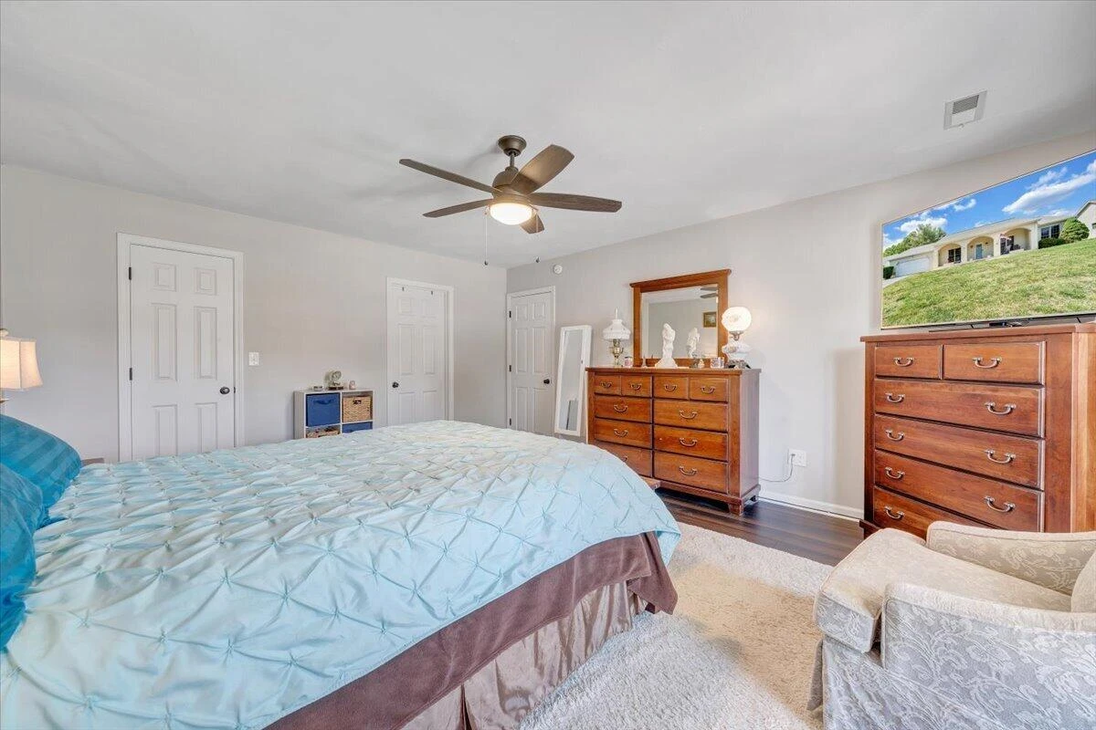 1721 Mill Pond DR - Photo 26