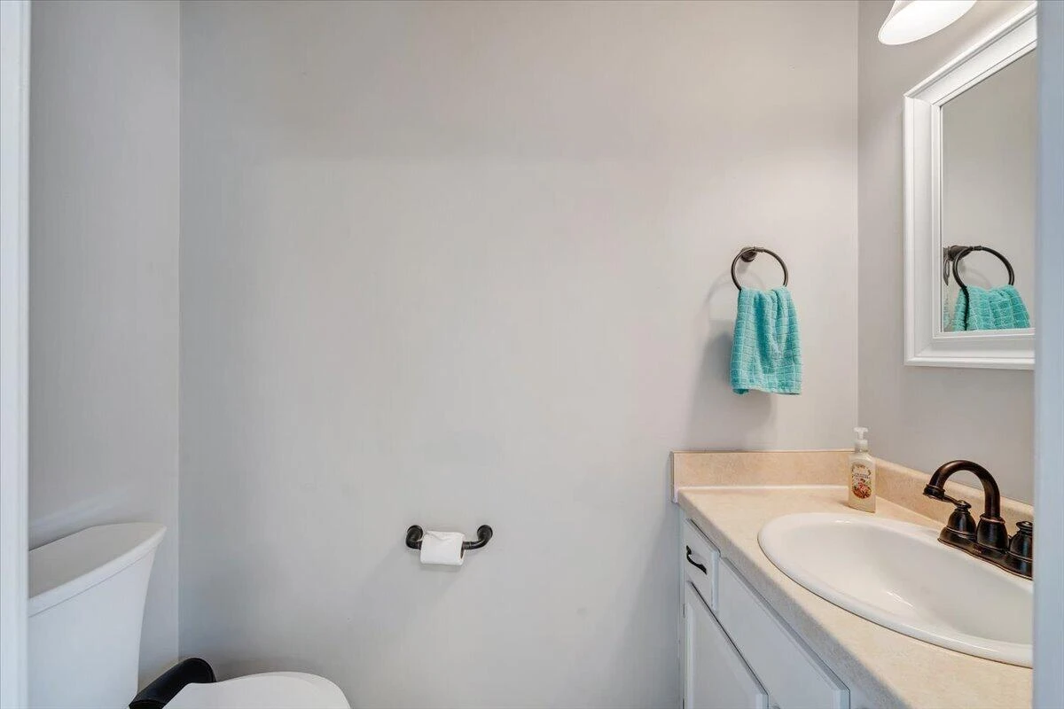 1721 Mill Pond DR - Photo 37