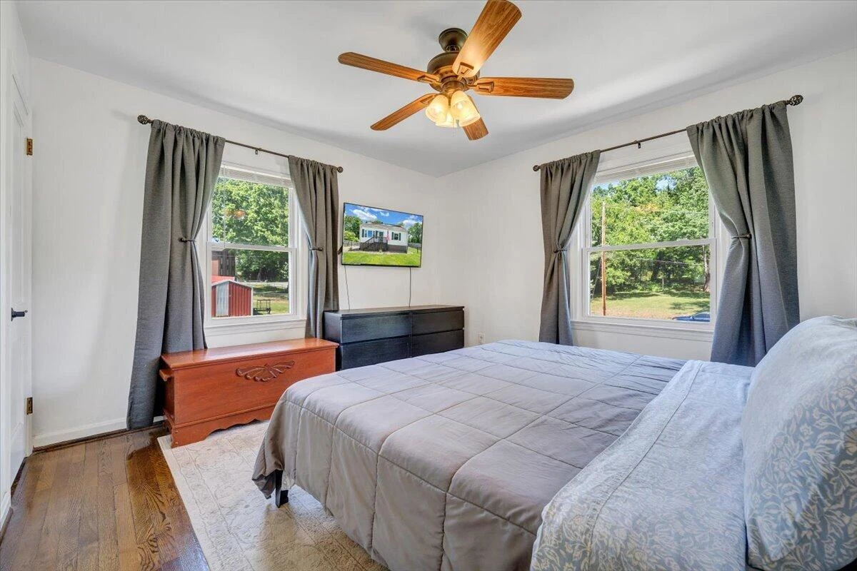 5112 Oak Grove BLVD - Photo 13