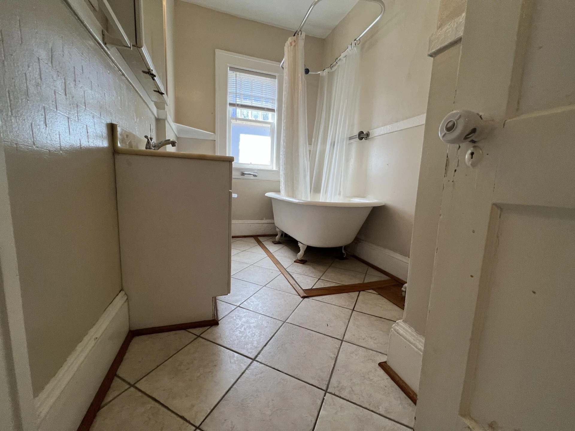 2011 Denniston AVE - Photo 17