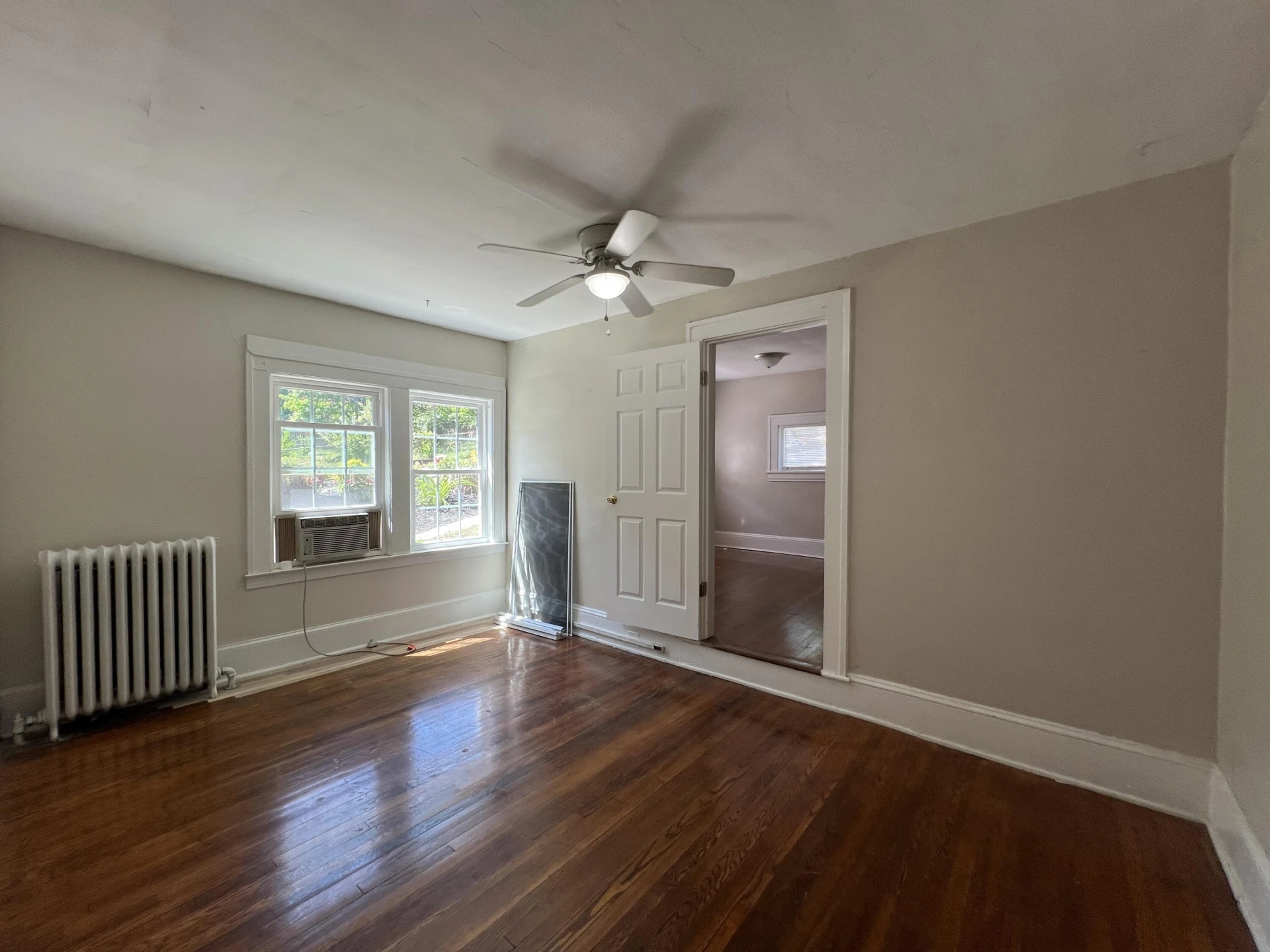 2011 Denniston AVE - Photo 18