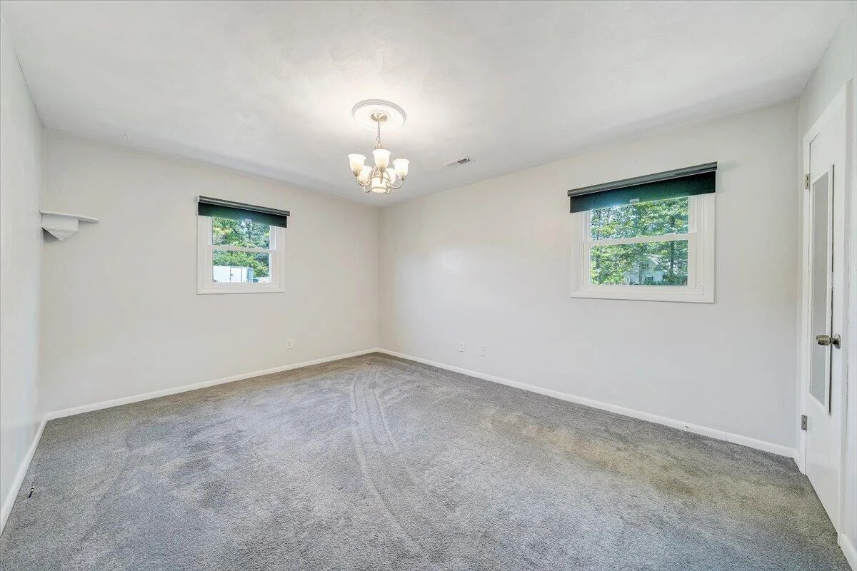 1079 Mildred ST - Photo 26