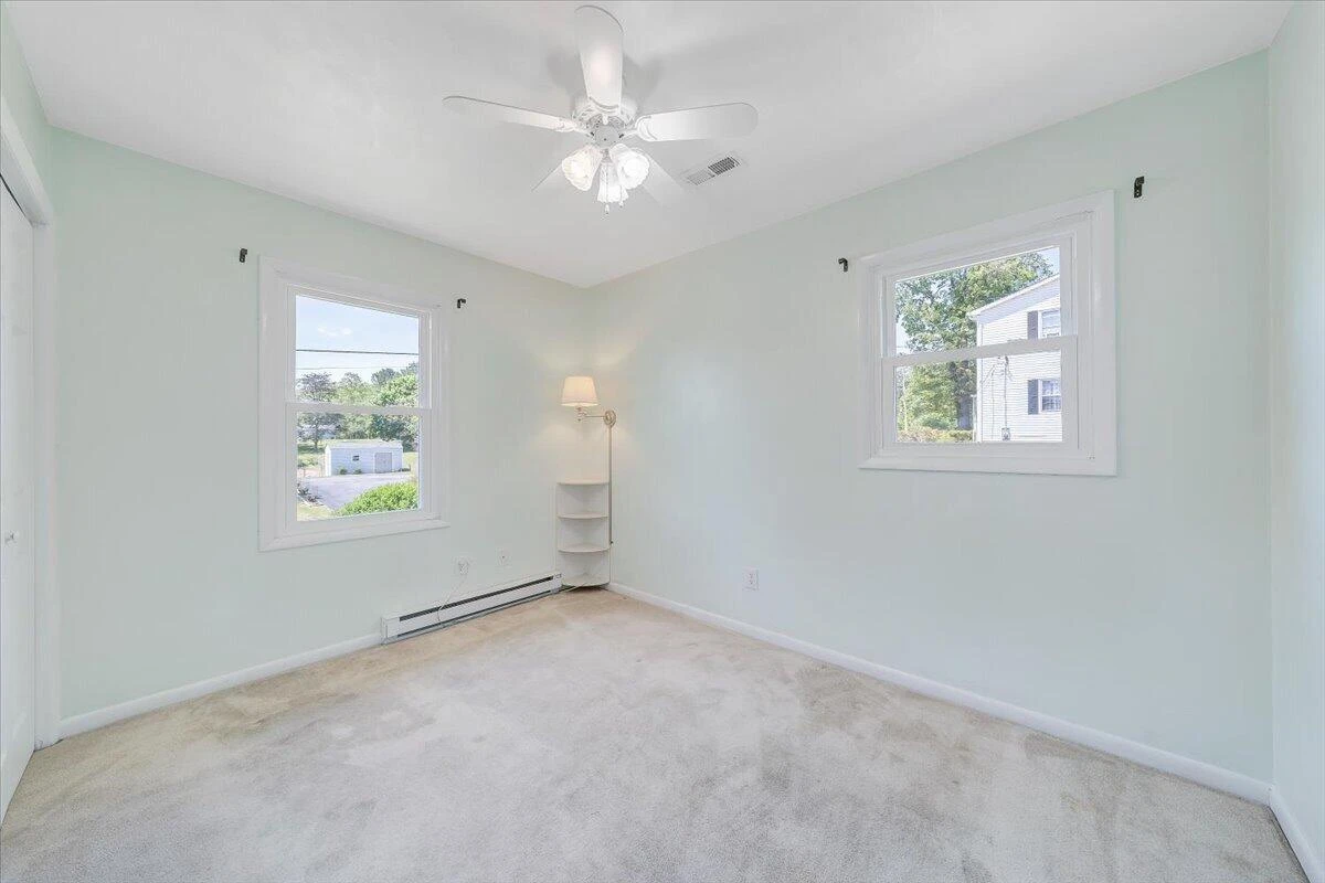 1079 Mildred ST - Photo 29