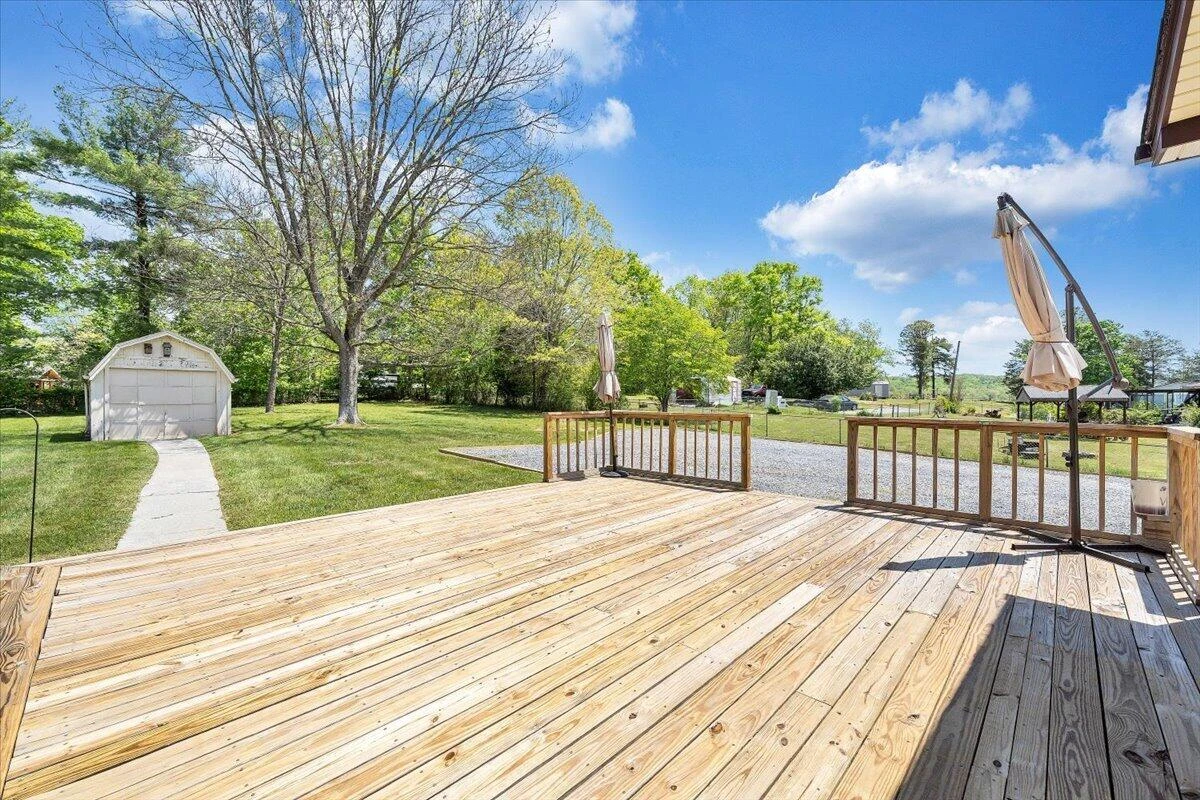 1079 Mildred ST - Photo 42