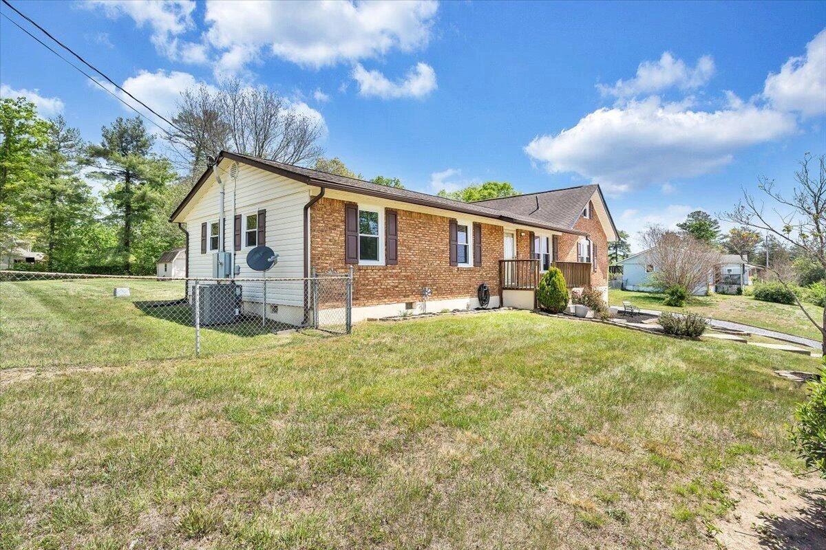 1079 Mildred ST - Photo 49