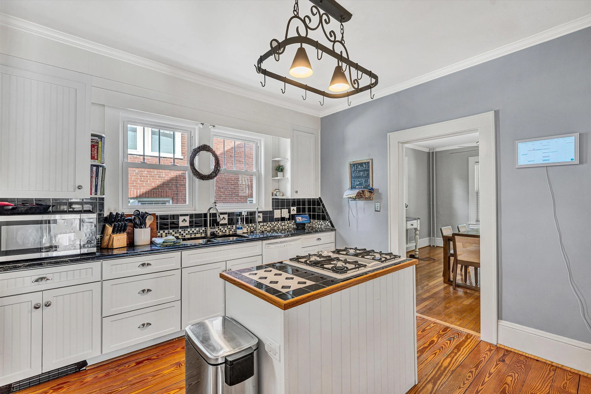 1912 Bluemont AVE - Photo 18