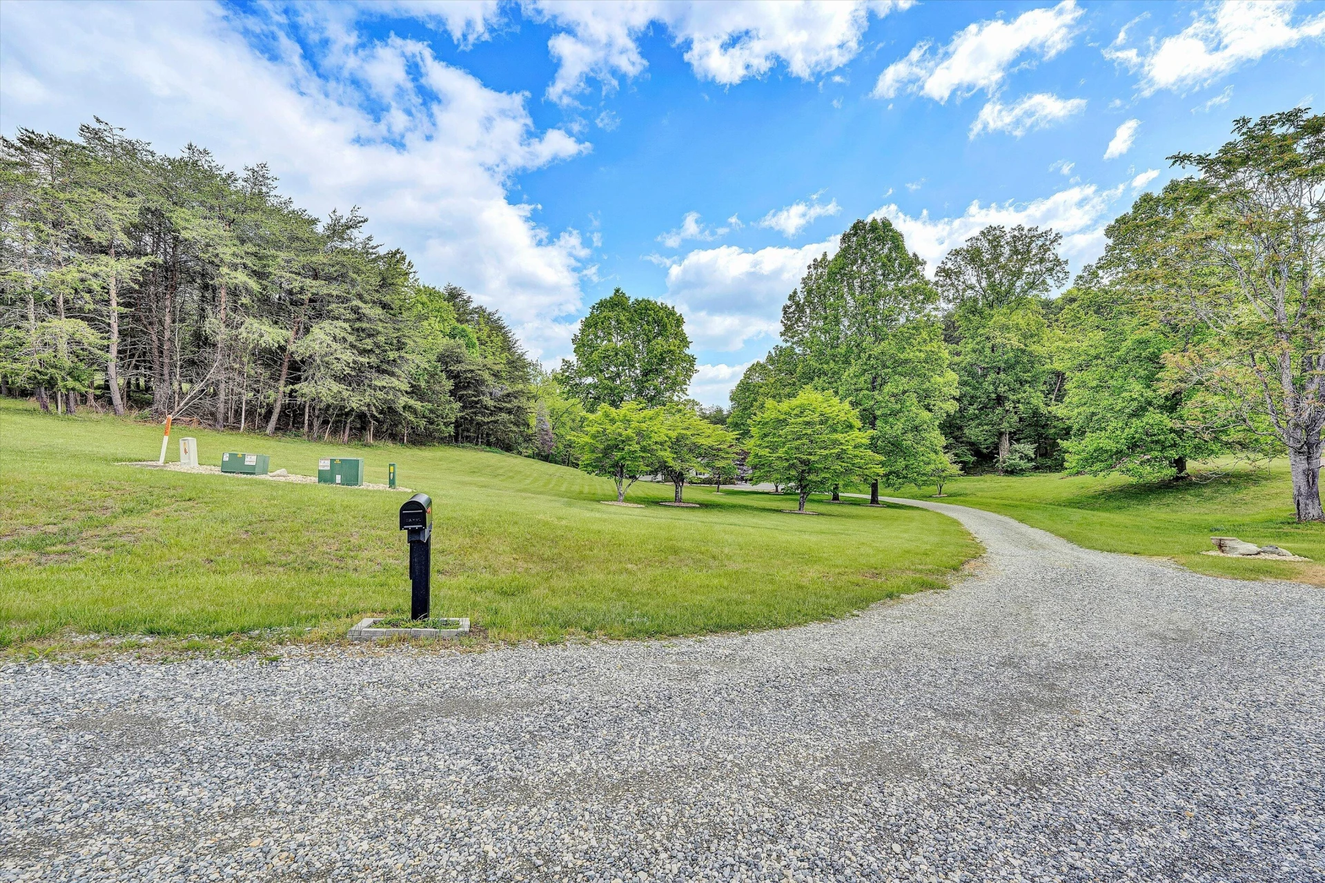120 Stonelea DR - Photo 82
