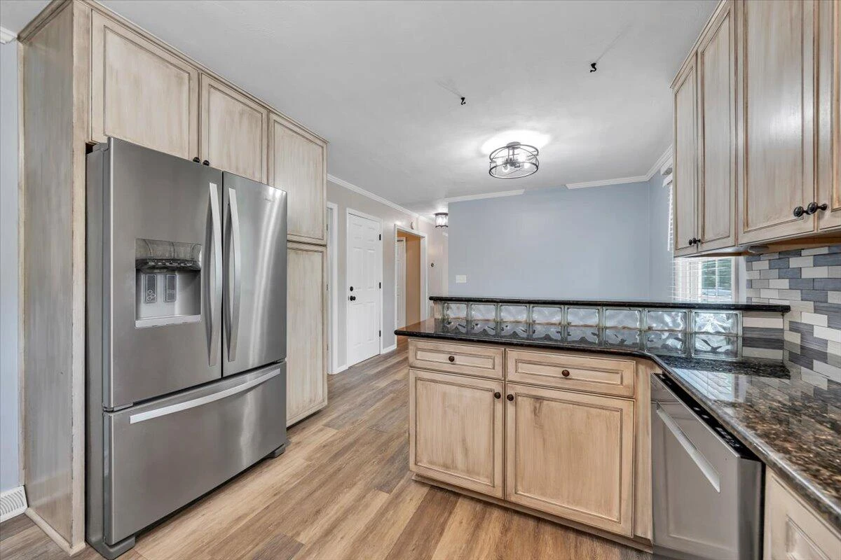 2704 Summit Ridge RD - Photo 19