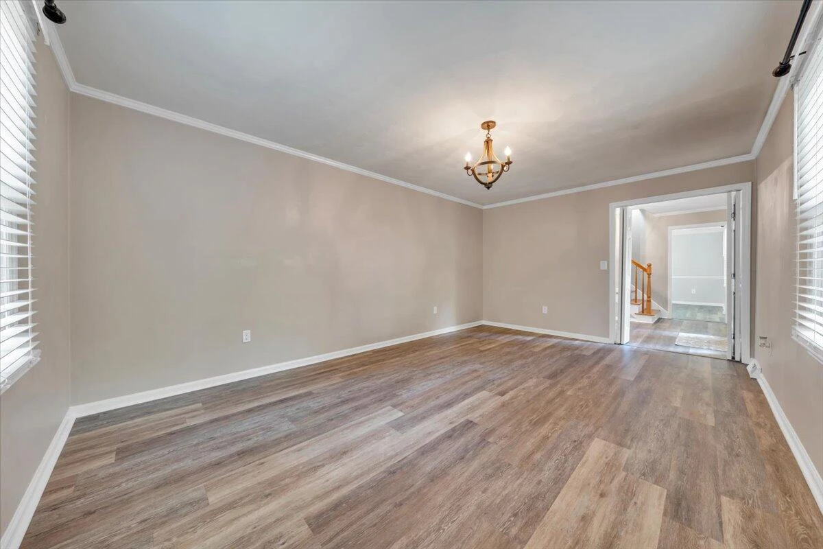 2704 Summit Ridge RD - Photo 8