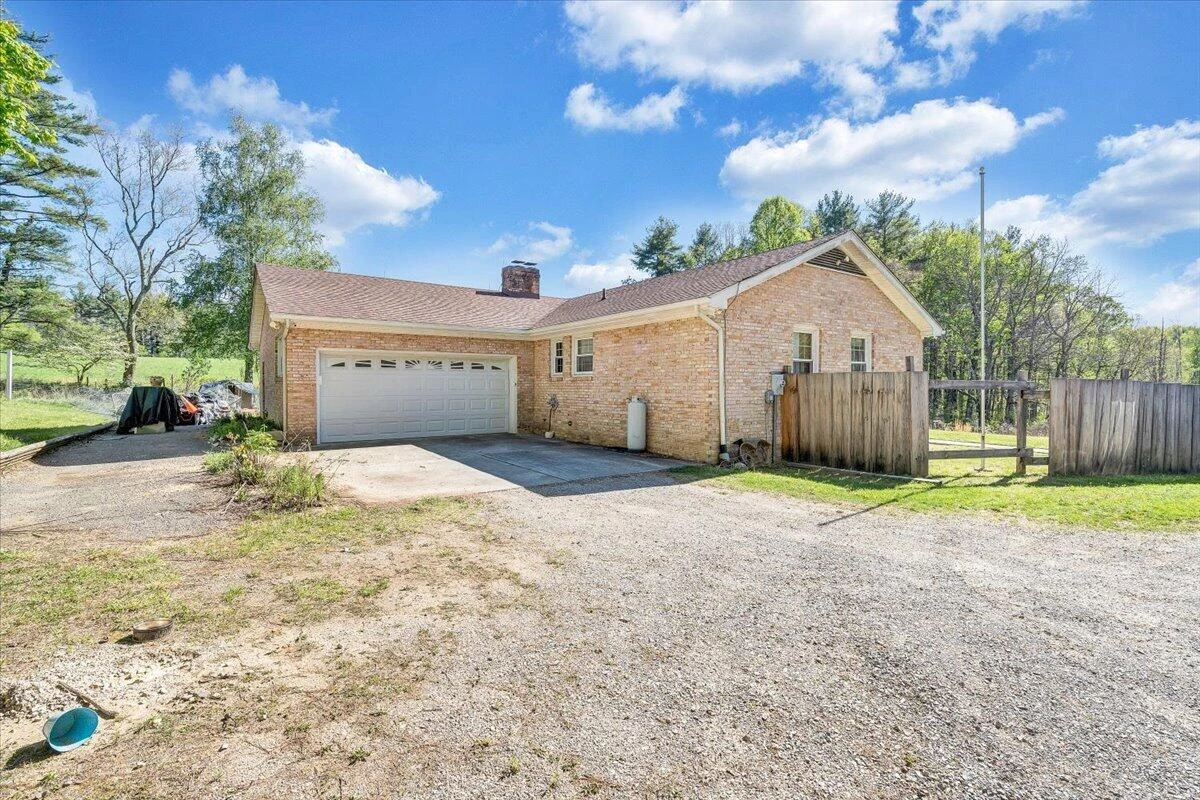 1547 Kings Store RD - Photo 47