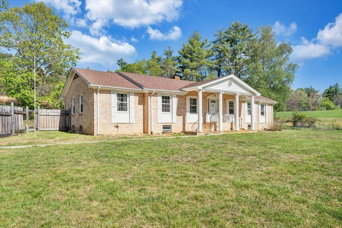 1547 Kings Store RD - Photo 48